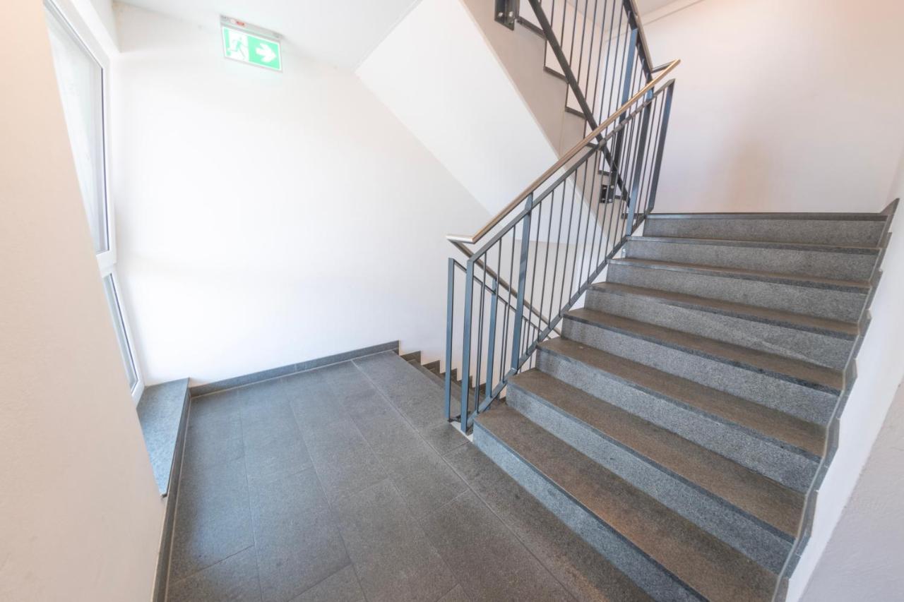 Stay Apartmenthaus Und Monteurzimmer 曼海姆 外观 照片